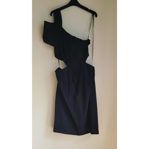 Finders keepers latrobe one shoulder dress size Large - Picture 5 of 5
